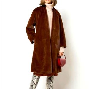 Vince belted faux fur coat, Size XS